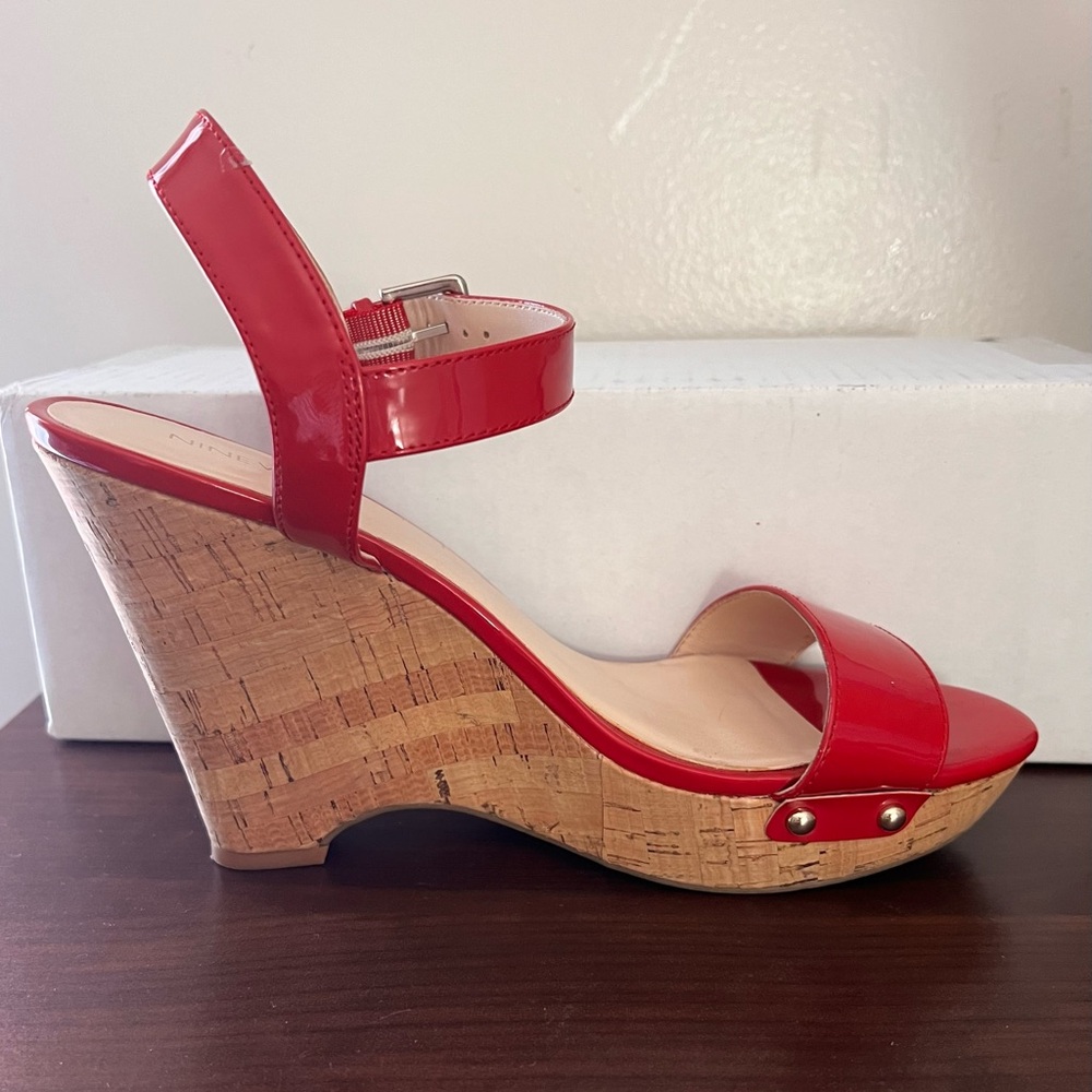 Nine West Red Patent Leather Platform Sandals